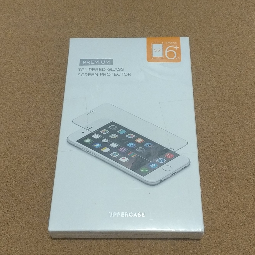 iPhone 6+ tempered glass screen protector
